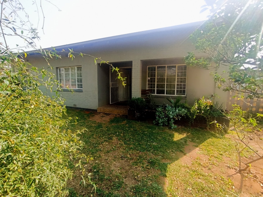 3 Bedroom Property for Sale in Potchefstroom South North West